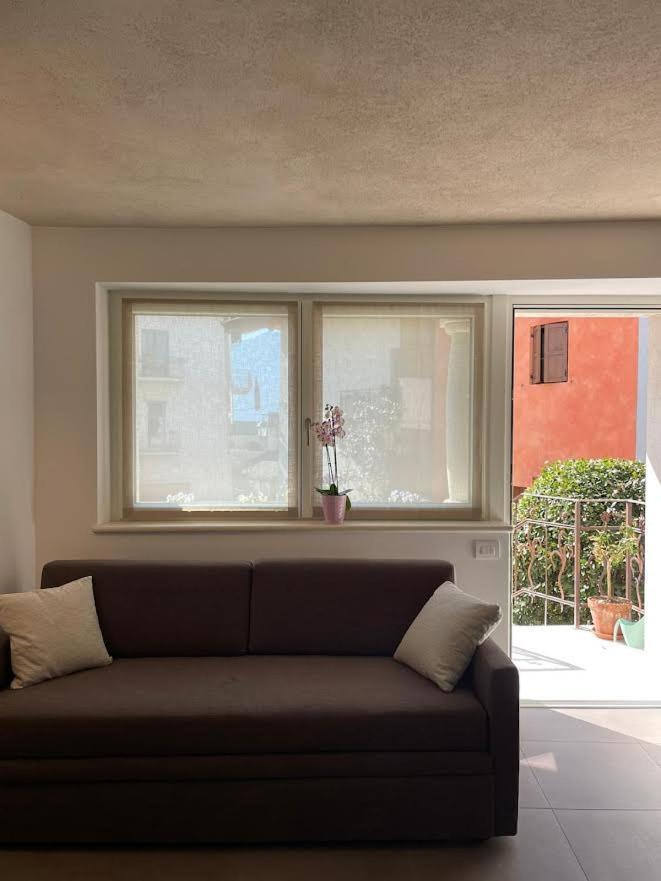 Api Tenna Apartments Glicine 1 Exterior photo